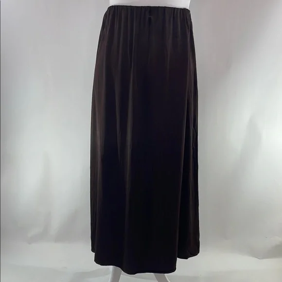 DONNI  Satiny Simple Skirt, XL - Picture 10 of 13
